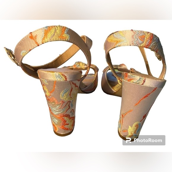 Madden NYC heeled sandals Size 6.5 - Picture 5 of 7